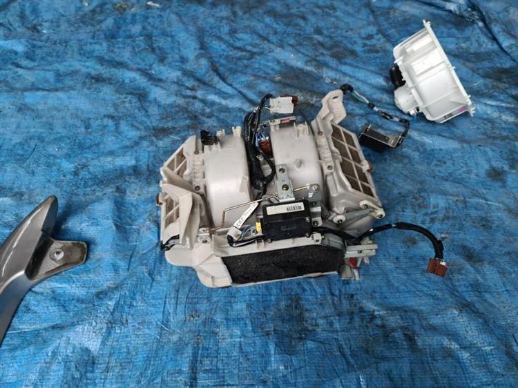 Мотор печки Хонда Легенд в Юрге 206136