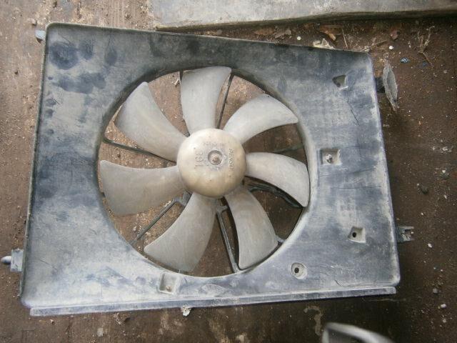 Диффузор радиатора Хонда Джаз в Юрге 24051